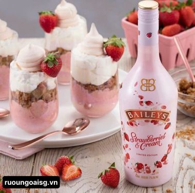 BAILEYS STRAWBERRIES & CREAM