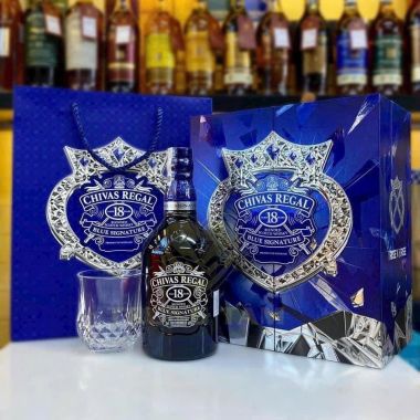 Rượu Whisky Chivas 18 Year Old Blue Signature Phiên Bản Hộp Quà Tết 2025