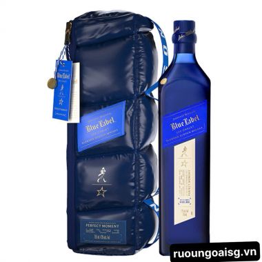 Rượu Whisky Johnnie Walker Blue Label Ice Chalet 2024