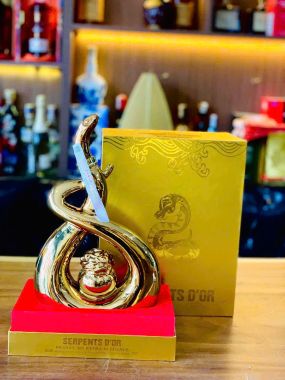 Rượu Rắn Vàng Serpents D’or Brandy XO Extra Pháp