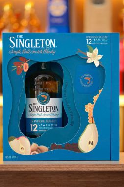 Singleton 12 Năm - Hộp Quà Tết 2024