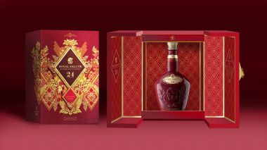 Rượu Whisky Royal Salute 24 Year Old - Phiên Bản Hộp Quà Tết 2025