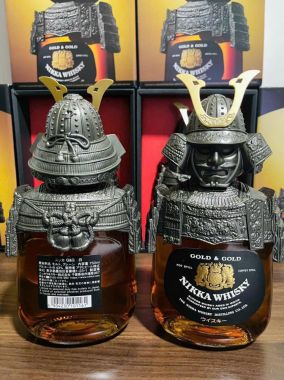 RƯỢU WHISKY NIKKA - SAMURAI GOLD & GOLD