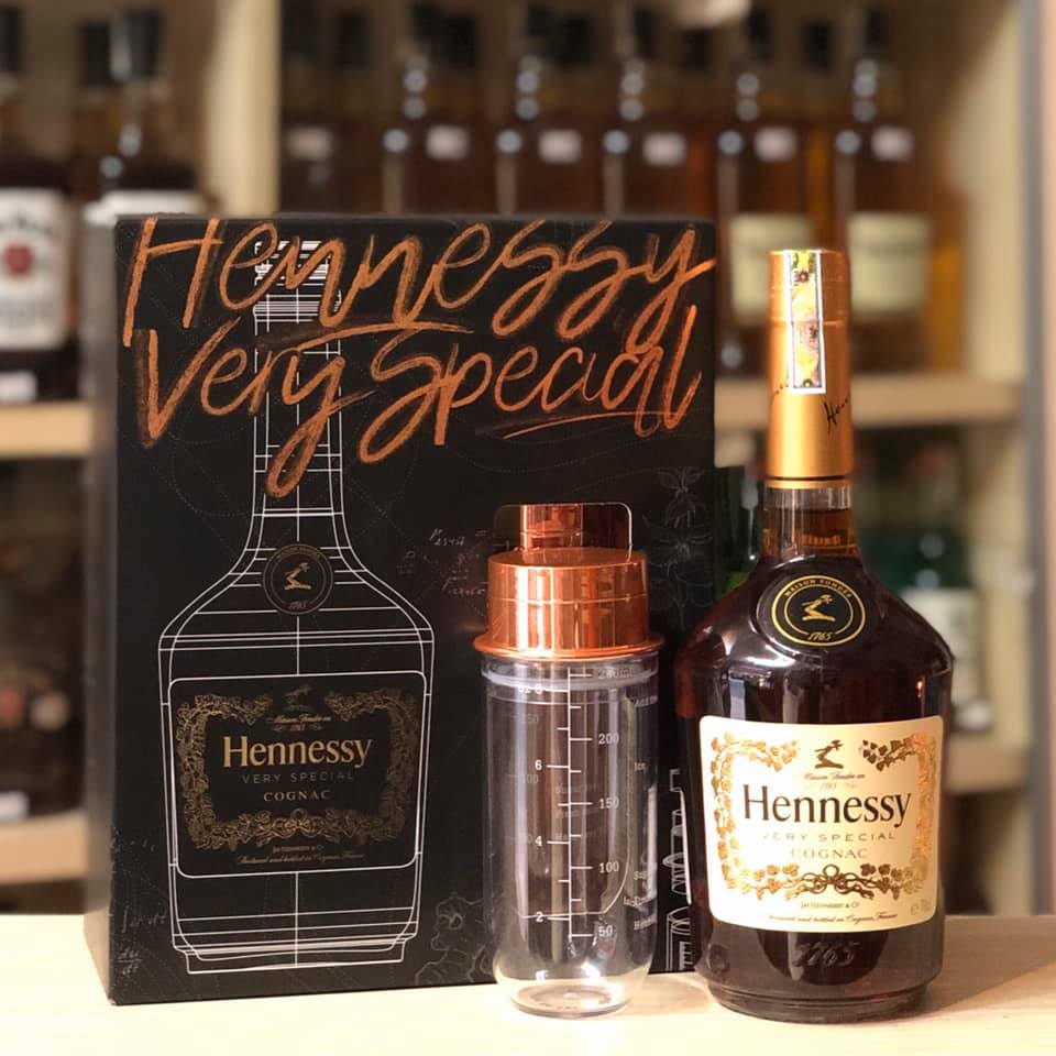 Hennessy VS Bông - Hộp Quà Tết 2020